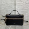 sy_no_FDC39A4EFF9933AC2D3396B599E8BFDB_1 Lady Vanity Makeup Bag