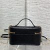 sy_no_FDC39A4EFF9933AC2D3396B599E8BFDB_4 Lady Vanity Makeup Bag