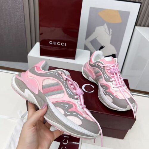 sy_no_FE777B7EC5270670504E80981594FEEA_0 Gucci Tech/Retro Runner Sneaker in Pink & Grey – Pink / Grey