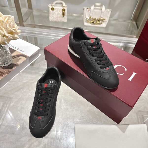 Gucci Black Leather Low-Top Sneaker with Green/Red Web Tag