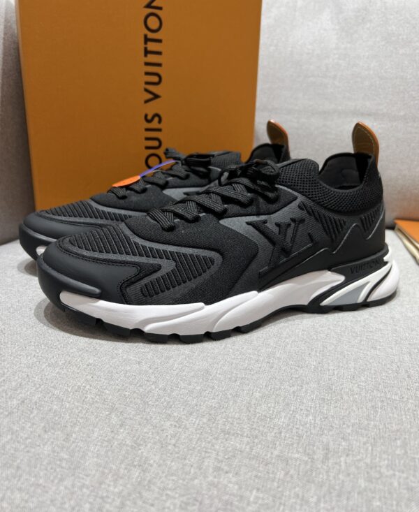 sy_no_FF914FD7DF02D01C6498EE95782D29C3_4 Black Technical Mesh Retro Dad Sneakers