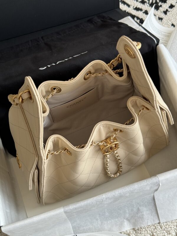 Chanel Small Hobo Bag (Caviar Leather) – Chain Shoulder/Underarm Bag