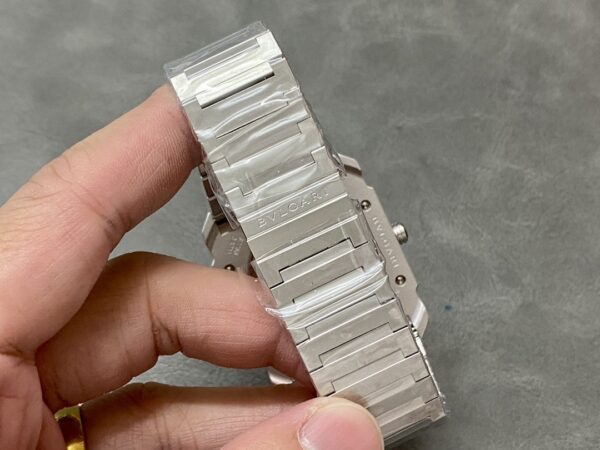 sy_no_014569372C4F495B502DDBD2754B8B8F_7 BVLGARI OCTO watch with automatic mechanical movement and stainless steel strap
