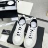 sy_no_01621E16CAFAD214C747CBB7D37737FB_8 Chanel White-Black Mixed-Material Platform Low-Top Sneaker with Embossed CC Logo