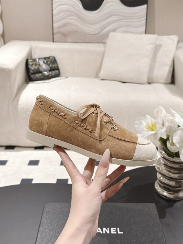Chanel Brown Suede Low-Top Shoe with Cap-Toe & CC Chain Detail