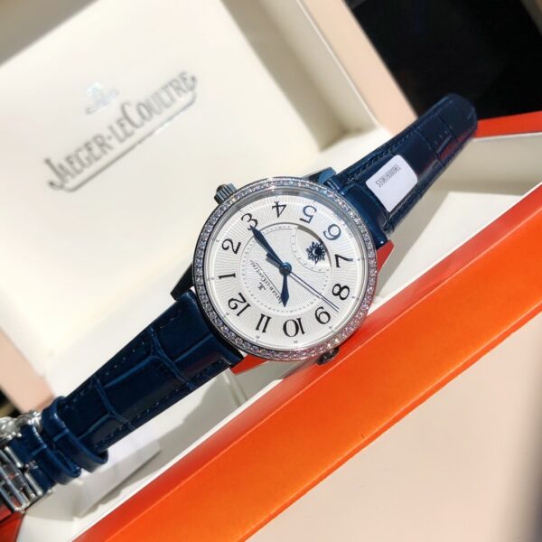 sy_no_05EC8BF084DB2695FFBEC794315928FA_3 Jaeger LeCoultre Date Series Automatic Mechanical Movement with Diamond Inlaid Day and Night Display Women's Watch Swiss Watch 34mm White Dial Stainless Steel Case Crocodile Leather Strap