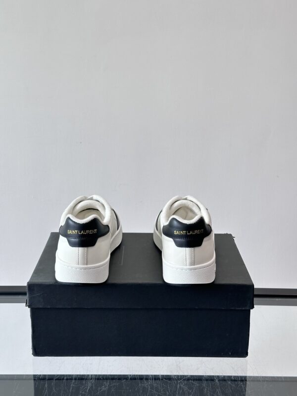 sy_no_07D303723B31F32AA872A2FF0F1CF9D6_7 Saint Laurent White-Black Leather Low-Top Sneaker
