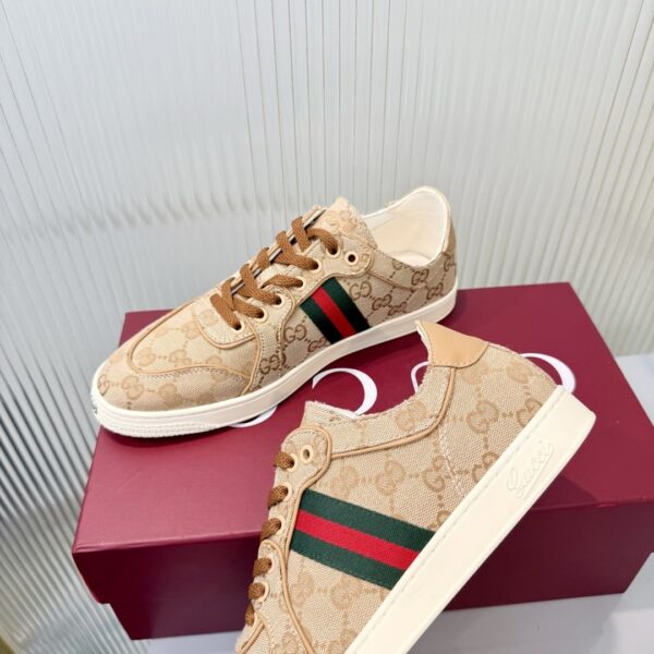 sy_no_086FC08A1A5F93AA74EEA9C0072F37FD_6 Gucci GG Supreme Canvas Sneaker with Web Stripe
