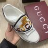 sy_no_0901E89FA6436DD685165BEFE985C510_2 Gucci White Leather Low-Top Sneaker with Embroidered Horse & Logo Flap