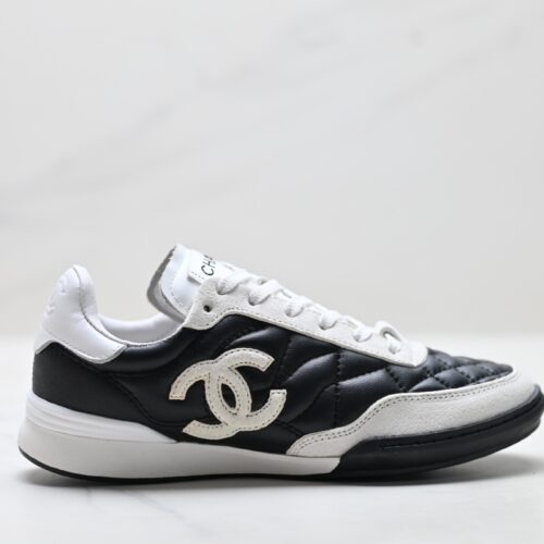Chanel Black and White Quilted Leather Low-Top Sneaker with Suede Cap-Toe and CC Logo