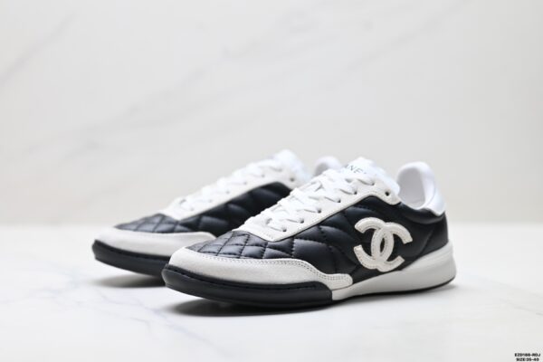 sy_no_0C950A3BD7017281AD1B51390064F5FC_3 Chanel Black and White Quilted Leather Low-Top Sneaker with Suede Cap-Toe and CC Logo
