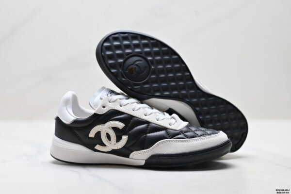 sy_no_0C950A3BD7017281AD1B51390064F5FC_4 Chanel Black and White Quilted Leather Low-Top Sneaker with Suede Cap-Toe and CC Logo