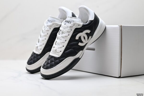 sy_no_0C950A3BD7017281AD1B51390064F5FC_7 Chanel Black and White Quilted Leather Low-Top Sneaker with Suede Cap-Toe and CC Logo