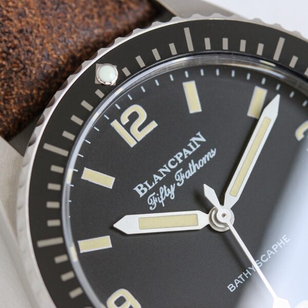 BLANCPEIN Fifty Fathoms Series Automatic Mechanical Movement 300m Waterproof Men's Watch Swiss Watch 38mm Black Dial Stainless Steel Case Leather Strap