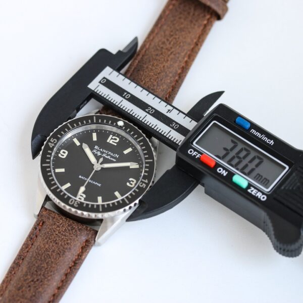 BLANCPEIN Fifty Fathoms Series Automatic Mechanical Movement 300m Waterproof Men's Watch Swiss Watch 38mm Black Dial Stainless Steel Case Leather Strap