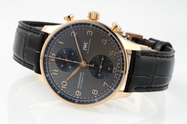 sy_no_0F35894CB1E22839EB6DEB58271D184D_4 PATEK PHILIPPE, the Super Complication Chronograph series, featuring a manual mechanical movement, waterproof date display, perpetual calendar, moon phase, and chronograph functions