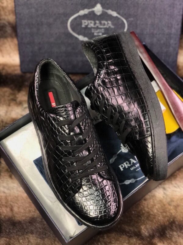 sy_no_0F396EE2C87DB84394A122648BF048D6_4 Prada Black Glossy Croc-Embossed Leather Low-Top Sneaker