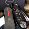 sy_no_0F396EE2C87DB84394A122648BF048D6_6 Prada Black Glossy Croc-Embossed Leather Low-Top Sneaker