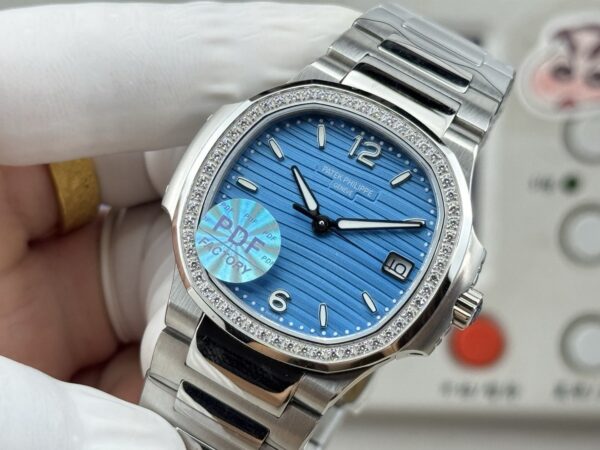 sy_no_0FE4C558CB6514EAC4B76E5F306ED0B9_2 Patek Philippe Sporty Elegance NAUTILUS Series Quartz Movement Women's Watch Swiss Watch Blue Dial