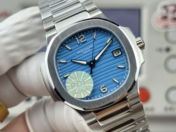 sy_no_0FE4C558CB6514EAC4B76E5F306ED0B9_4 Patek Philippe Sporty Elegance NAUTILUS Series Quartz Movement Women's Watch Swiss Watch Blue Dial