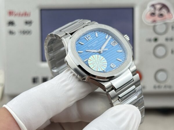 sy_no_0FE4C558CB6514EAC4B76E5F306ED0B9_6 Patek Philippe Sporty Elegance NAUTILUS Series Quartz Movement Women's Watch Swiss Watch Blue Dial