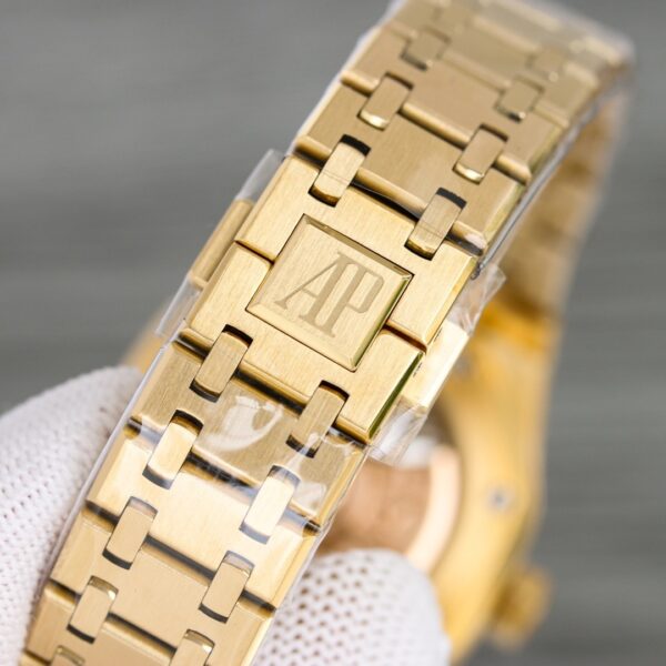 AUDEMARS PIGUET Royal Oak ROYAL OAK series automatic mechanical movement 50 meter waterproof men's watch Swiss watch