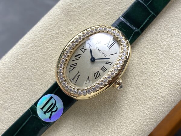 Cartier bathtub series quartz movement 30 meter waterproof women's watch Swiss watch 31.4 * 23.09mm beige dial