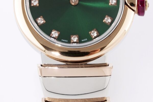 BVLGARI LVCEA watch with quartz movement and stainless steel strap