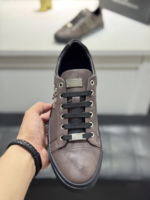Philipp Plein Brown Vintage Leather Metal-Logo Low-Top Sneaker