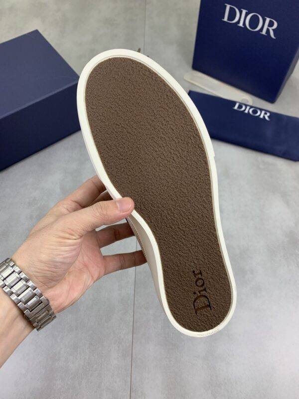 sy_no_1820EB1EB5EFB5A8551F7CBC802A8394_8 Dior Beige Canvas Green Leather Penny Loafer
