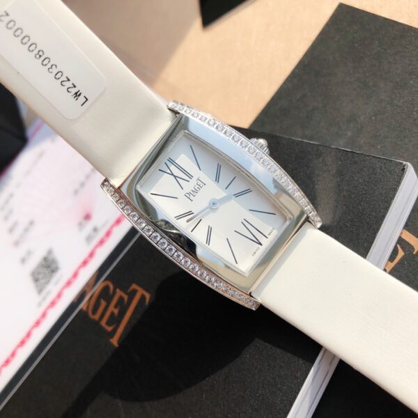 sy_no_199404A283F143978F9FDCF6B0D60FDB_3 - 副本 Piaget Jewelry Watch Series Quartz Movement White Dial 18K Rose Gold Case Satin Strap
