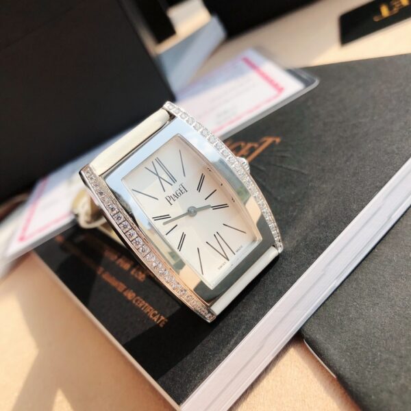 sy_no_199404A283F143978F9FDCF6B0D60FDB_4 - 副本 Piaget Jewelry Watch Series Quartz Movement White Dial 18K Rose Gold Case Satin Strap