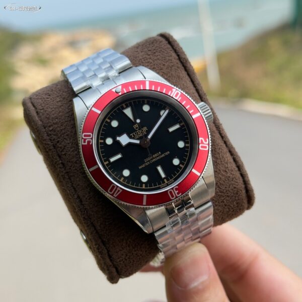 sy_no_19A601FA21ACB2DD22A214BA2889B452_4 TUDOR Blue Bay Series Automatic Mechanical Movement 200m Waterproof Casual Men's Watch