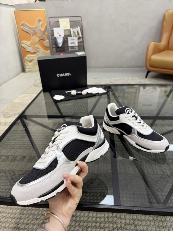 sy_no_19EA28E5ED17DC15AF2BD7D9A110A364_3 Chanel Black & White Chunky Sneaker with Interlocking CC Logo