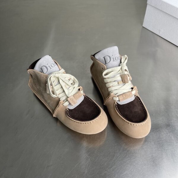 sy_no_19F7484BFA1552F6ADC0FA5F10AB3ECD_5 Dior Beige-Brown Suede Mesh Mid-Top Sneaker