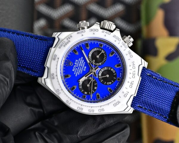 sy_no_1AE0CC1FF9EFE3791E58D6190D75ECCD_3 Rolex ROLEX - Customized Carbon Fiber Edition of the Daytona Universe Timing Series