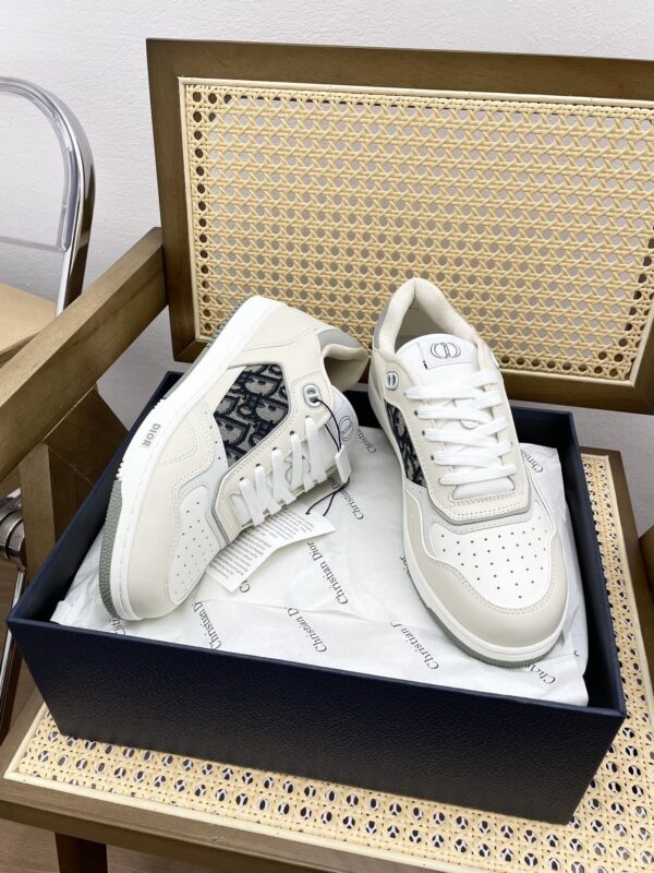 sy_no_1B926F5657BCFE3D39B531E9704BBDBC_6 Dior Off-White Leather Oblique Patch Low Sneaker
