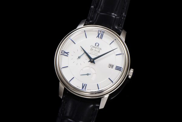 Omega Disc Fly series elegant automatic mechanical movement casual calendar men's watch Swiss watch 39.5mm
