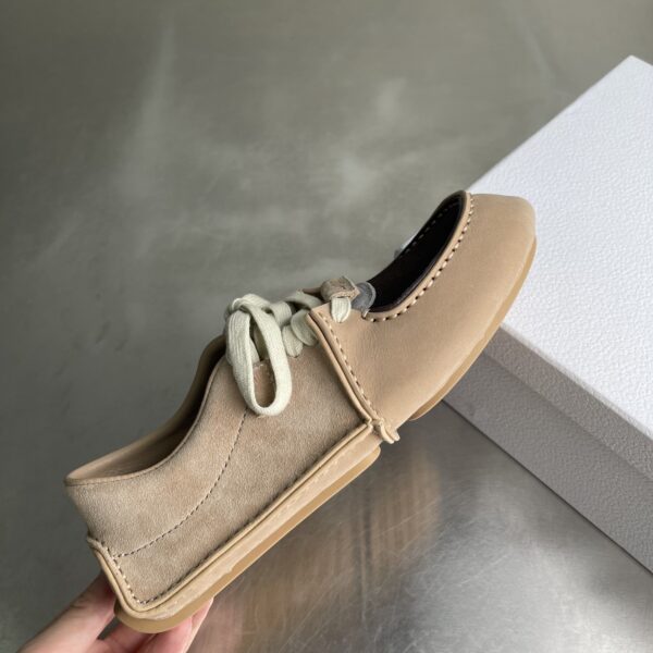 sy_no_1F567475C1E8C607C379AFB90C9D6D5D_3 Dior Taupe Suede Lace-Up Mary Jane Flat