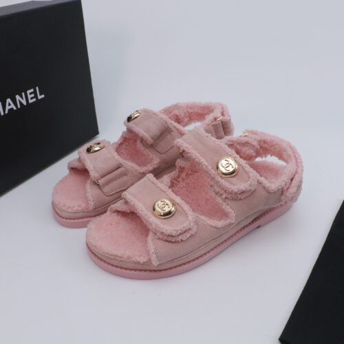 sy_no_1FD4F4448D2E19B13419FAFC644C7843_0 Chanel Shearling Sandal Baby-Pink
