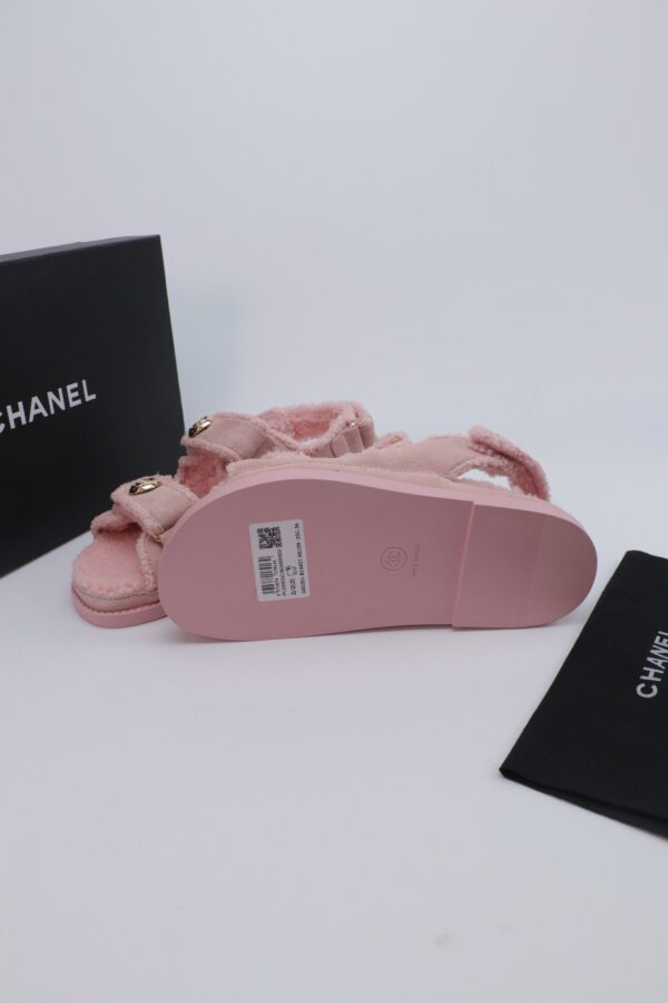 Chanel Shearling Sandal Baby-Pink
