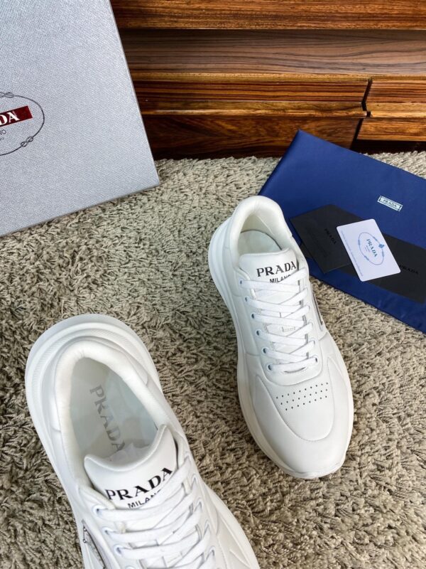 sy_no_20E0A942F8BDD7AF7176394FD51BF0D1_5 Prada White Leather Triangle Logo Thick-Sole Low-Top Sneaker