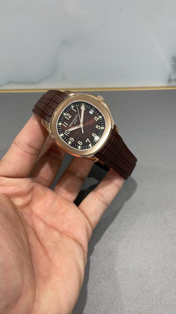 sy_no_21EADD6FC46537ABB1599CB4D5F88D80_1 Patek Philippe Aquanaut 5167R-001 watch