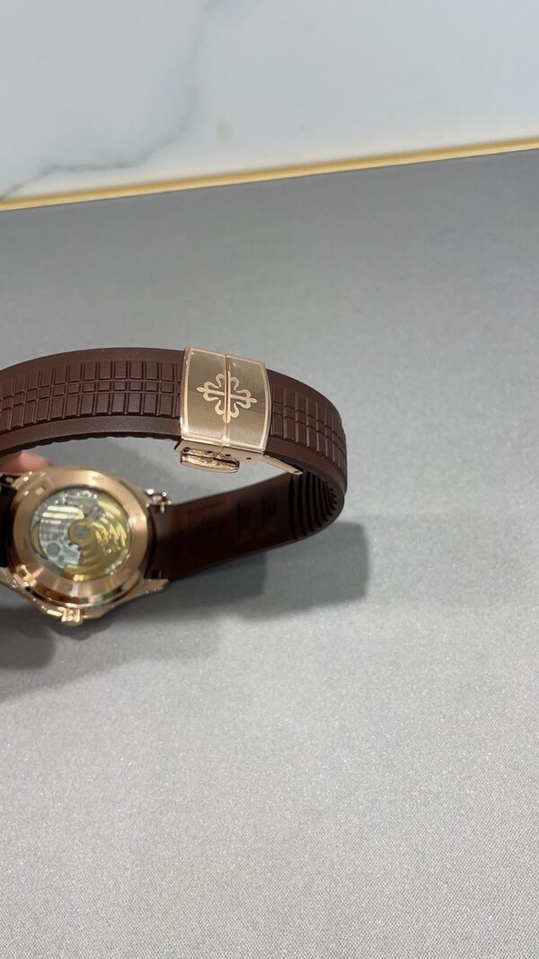 sy_no_21EADD6FC46537ABB1599CB4D5F88D80_4 Patek Philippe Aquanaut 5167R-001 watch
