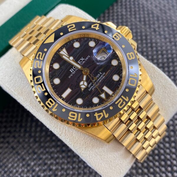 sy_no_274BC39E04F7E9ECAC376E1D00093B0E_4 ROLEX Rolex Greenwich II automatic mechanical movement date display black dial