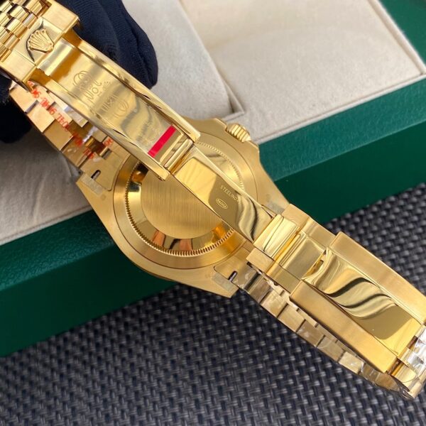 sy_no_274BC39E04F7E9ECAC376E1D00093B0E_6 ROLEX Rolex Greenwich II automatic mechanical movement date display black dial