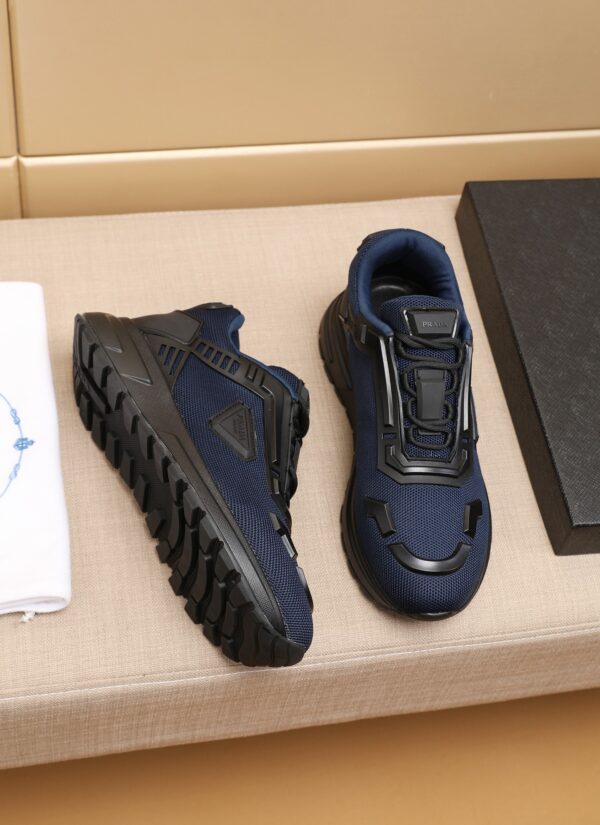 sy_no_27F4AE774F65BB26A23AE6FCA0A14517_2 Prada Navy Mesh Black Trim Triangle Trainer