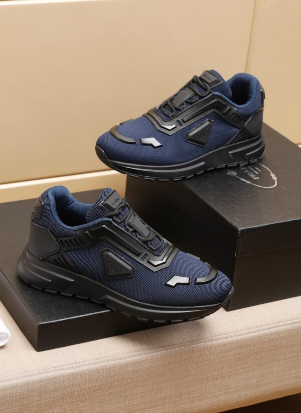 sy_no_27F4AE774F65BB26A23AE6FCA0A14517_3 Prada Navy Mesh Black Trim Triangle Trainer