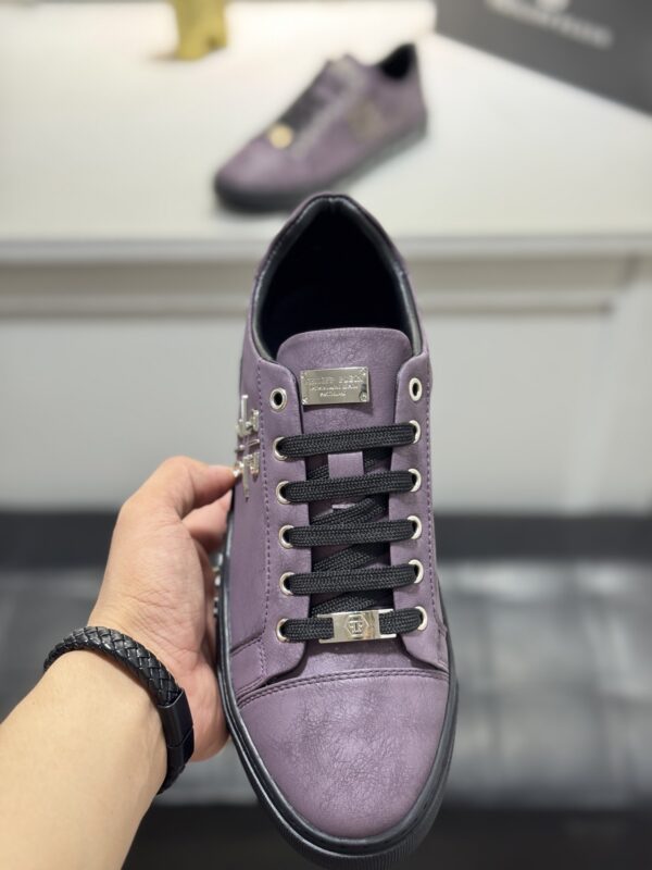 sy_no_2820A17D99C7BEFB02805F8CD876A192_4 Philipp Plein Purple Vintage Leather Metal-Logo Low-Top Sneaker