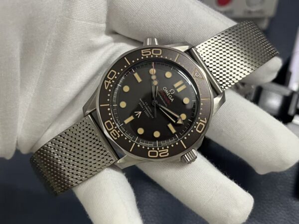 Omega Seamaster Series 300m Diving Watch Automatic Mechanical Movement 007 No Time to Die Watch